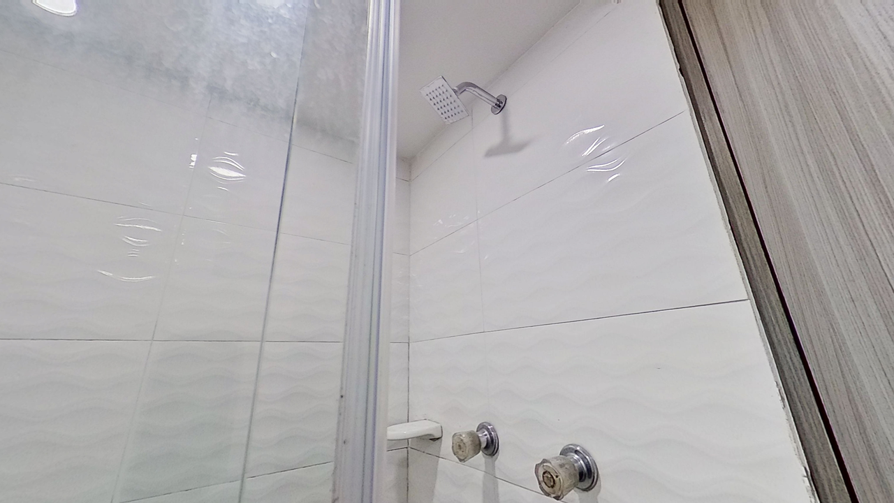Apartamento de 3 alcobas en venta en Fontibon San Pablo, Bogotá, 43 m² · foto 18 de 20