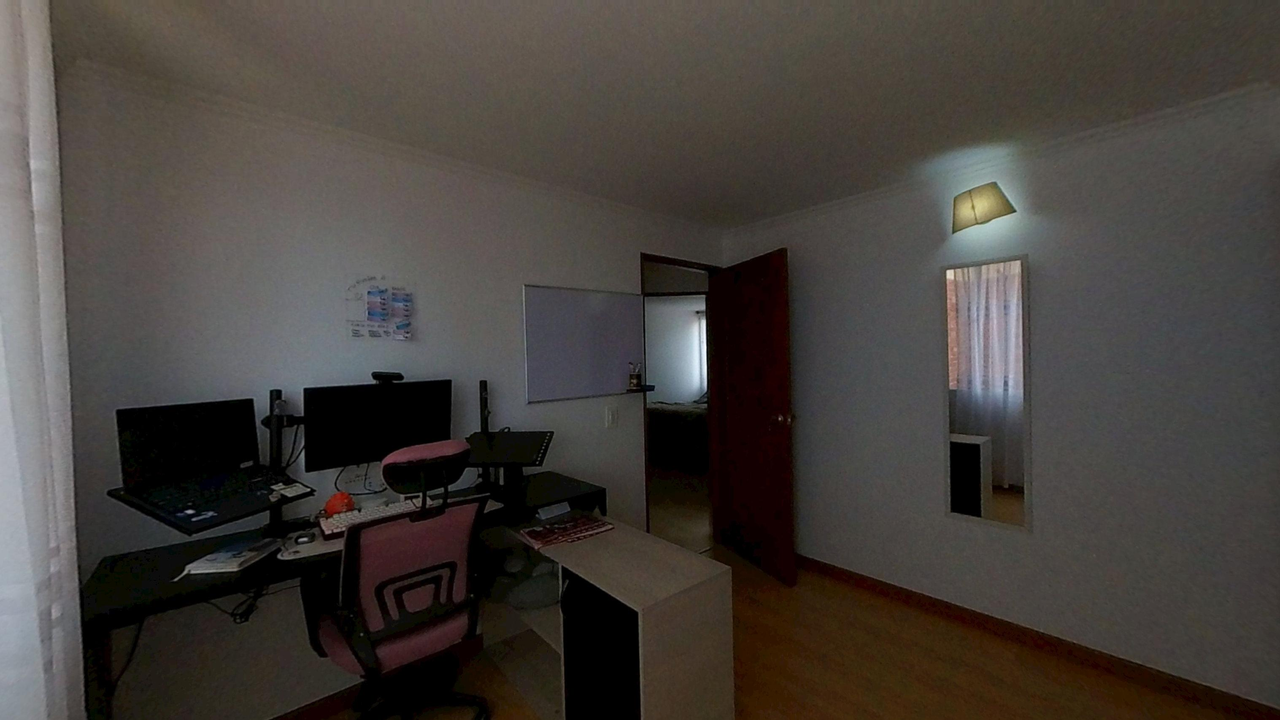 Apartamento de 3 alcobas en venta en Chico Lago, Bogotá, 84 m² · foto 9 de 19