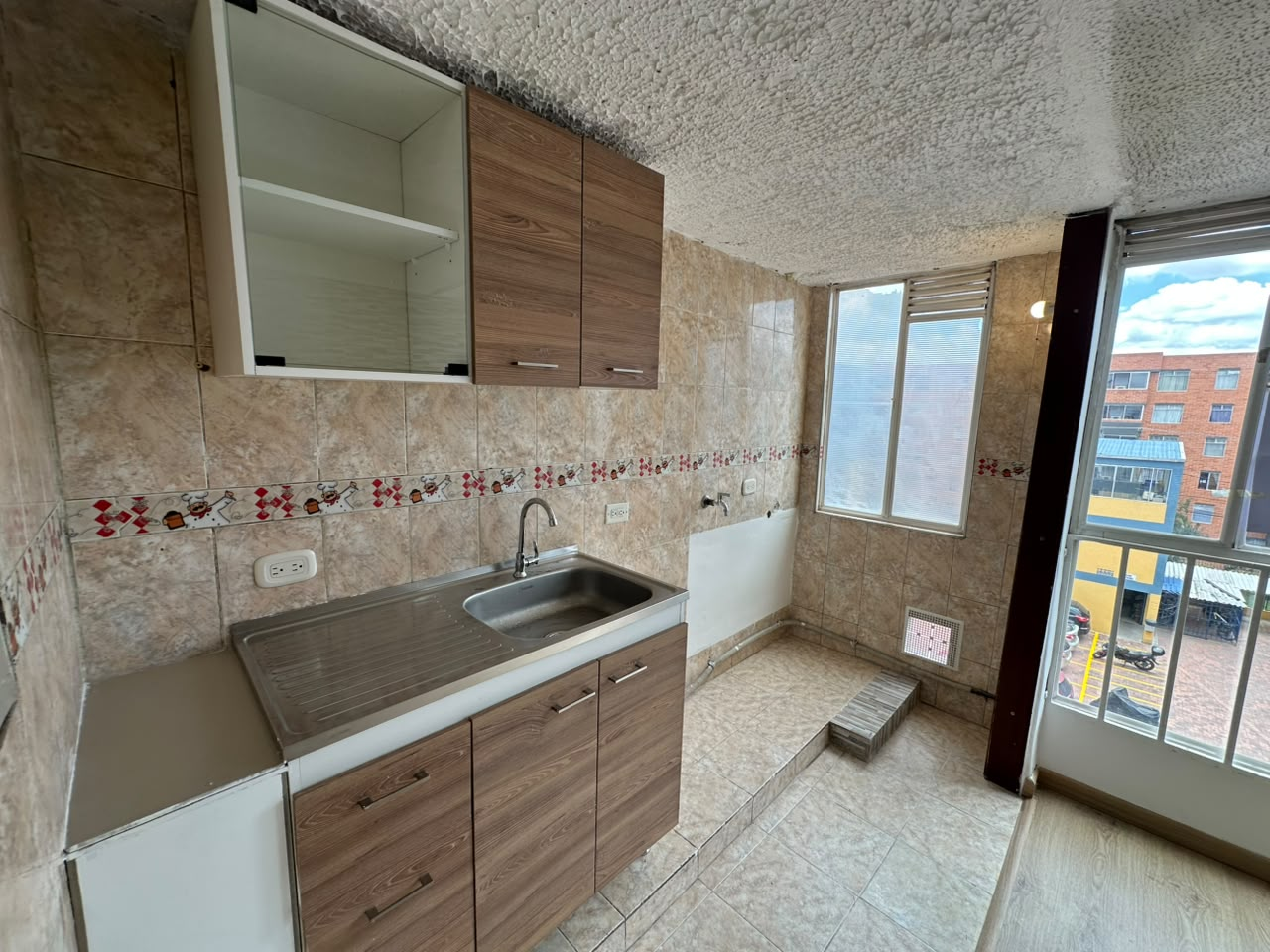 Apartamento de 3 alcobas en venta en Tintal Sur, Bogotá, 45 m² · foto 3 de 12