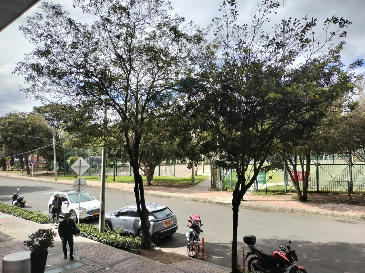 Apartamento de 3 alcobas en venta en Los Cedros, Bogotá, 82 m² · foto 19 de 24