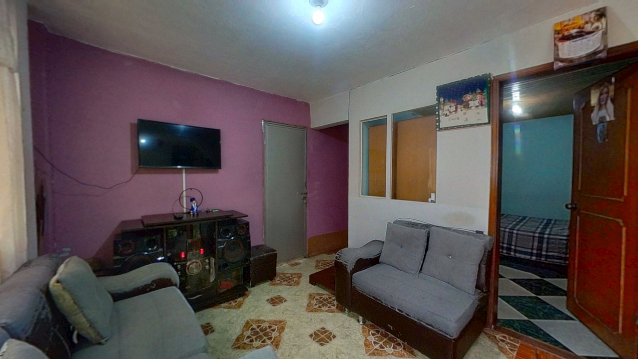 Casa de 2 alcobas en venta en Fontibon, Bogotá, 131 m² · foto 2 de 12