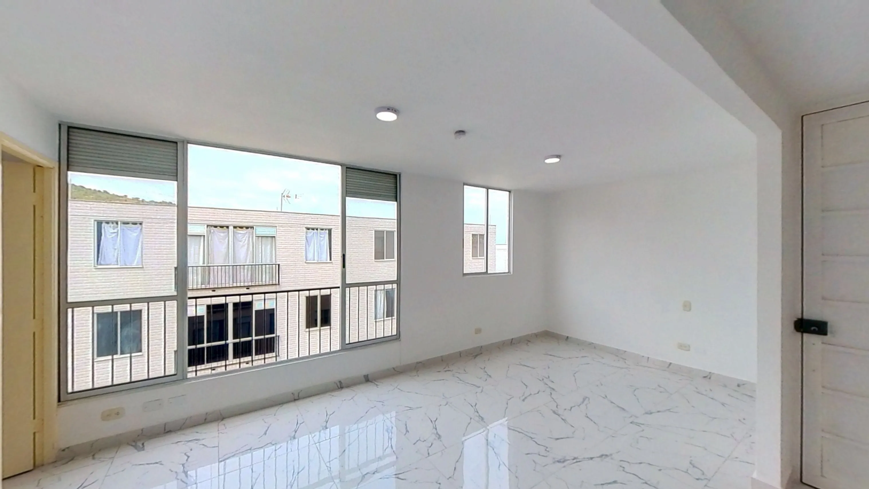 Apartamento en Ciudad Guabinas foto 2