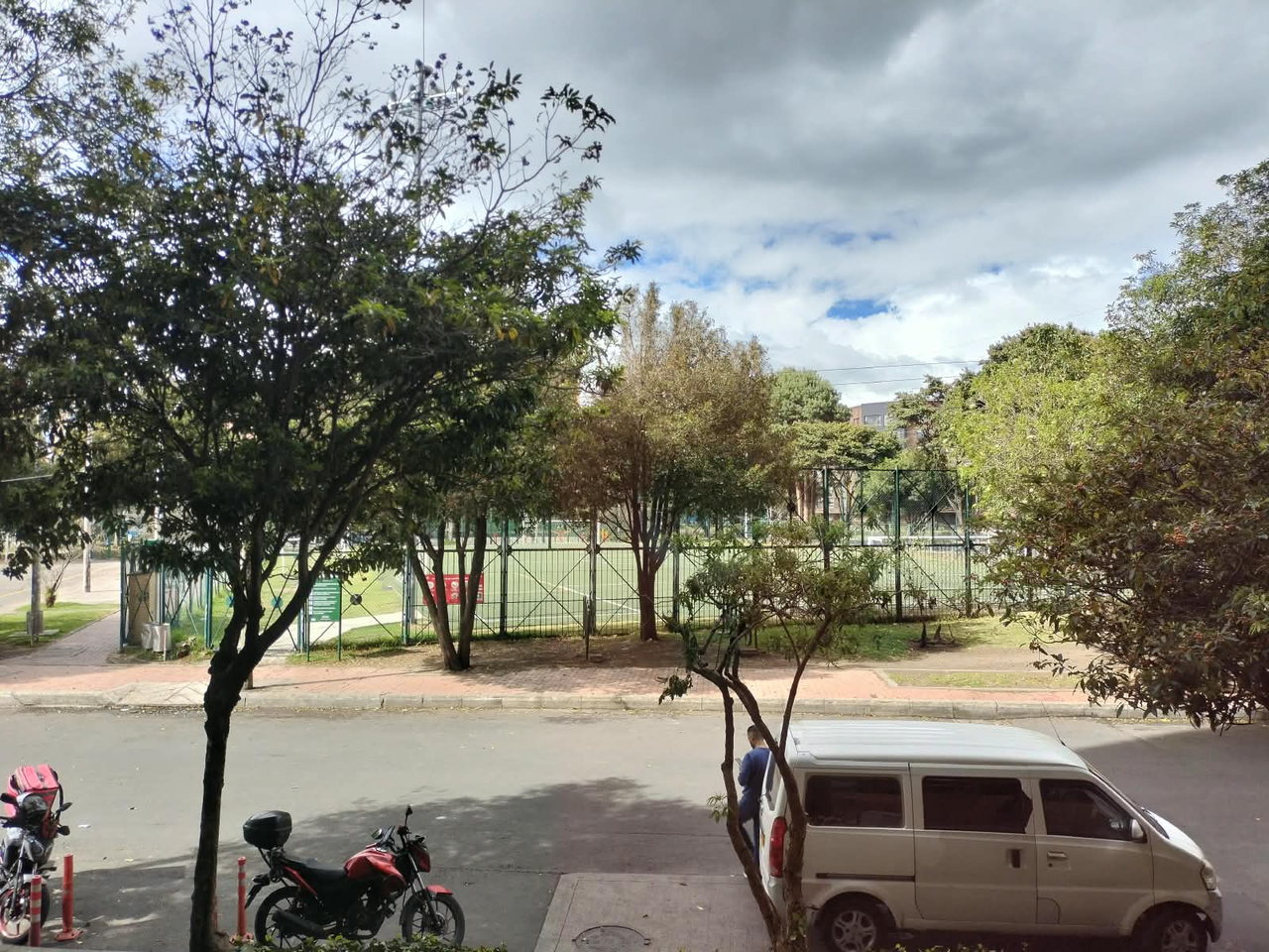 Apartamento de 3 alcobas en venta en Los Cedros, Bogotá, 82 m² · foto 18 de 24