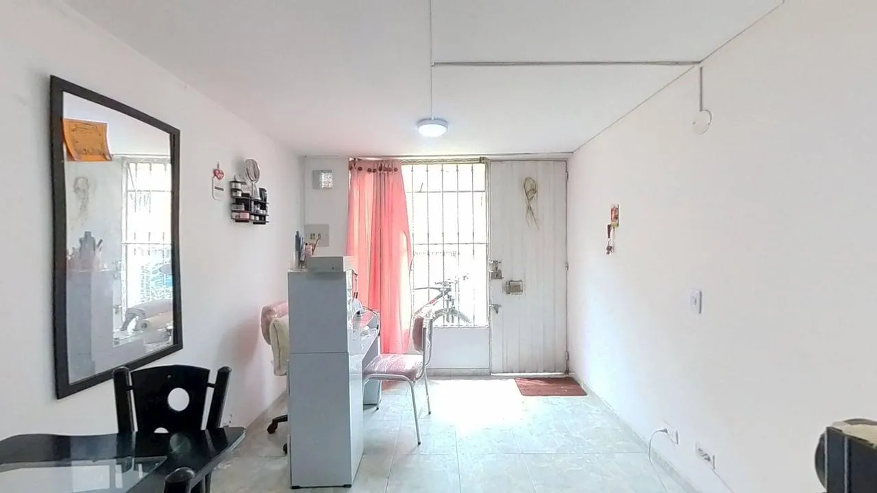 Casa en La Ronda foto 2