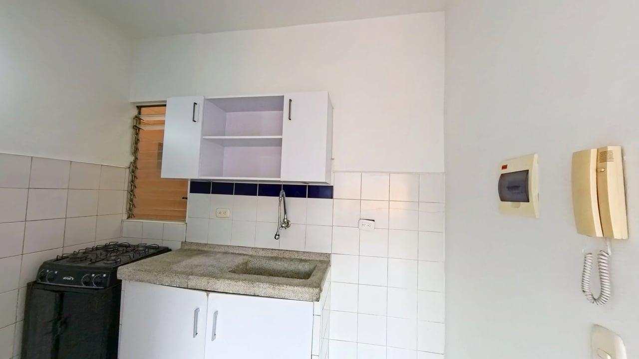 Apartamento en venta en Calandaima, Bogotá · foto 4 de 24