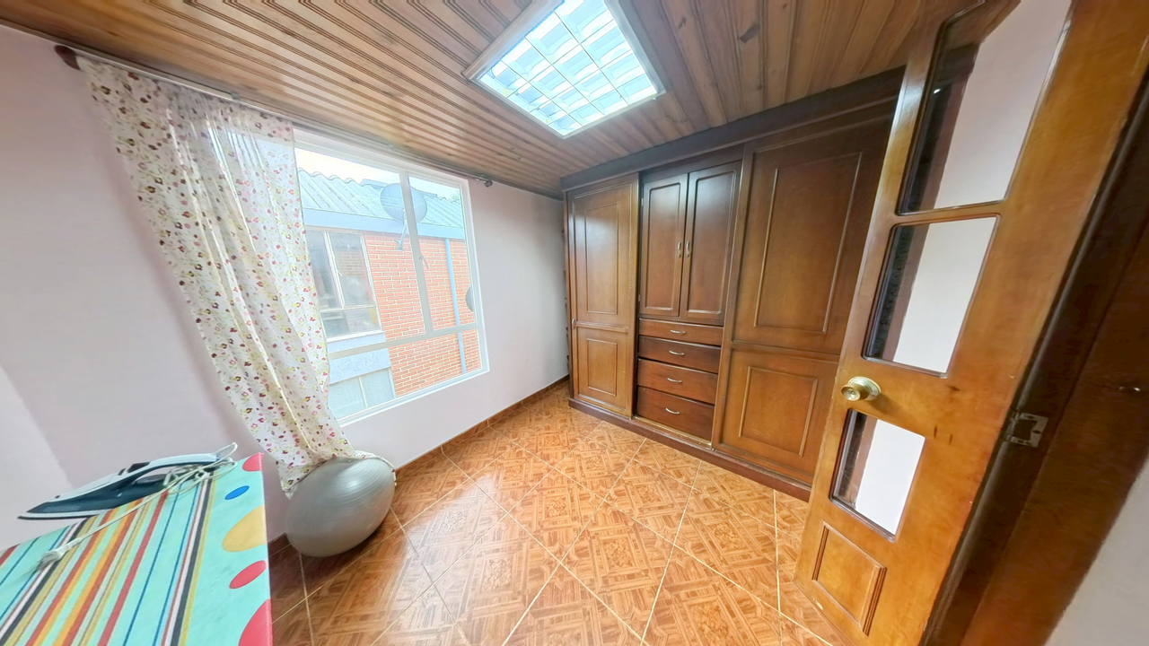 Casa de 4 alcobas en venta en Bavaria, Bogotá, 75 m² · foto 9 de 24