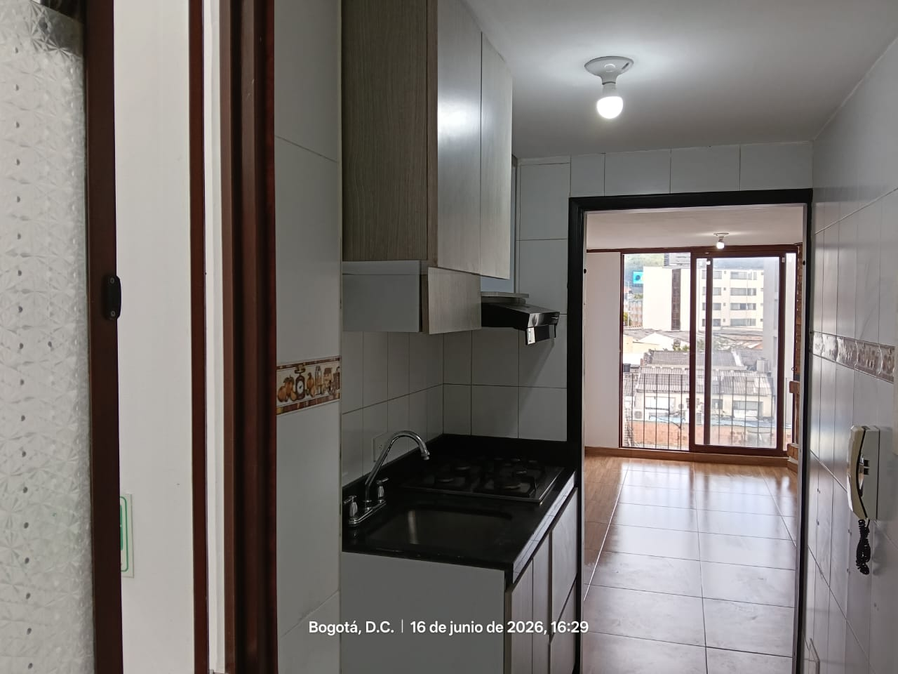 Apartamento de 3 alcobas en venta en La Floresta, Bogotá, 66 m² · foto 5 de 18