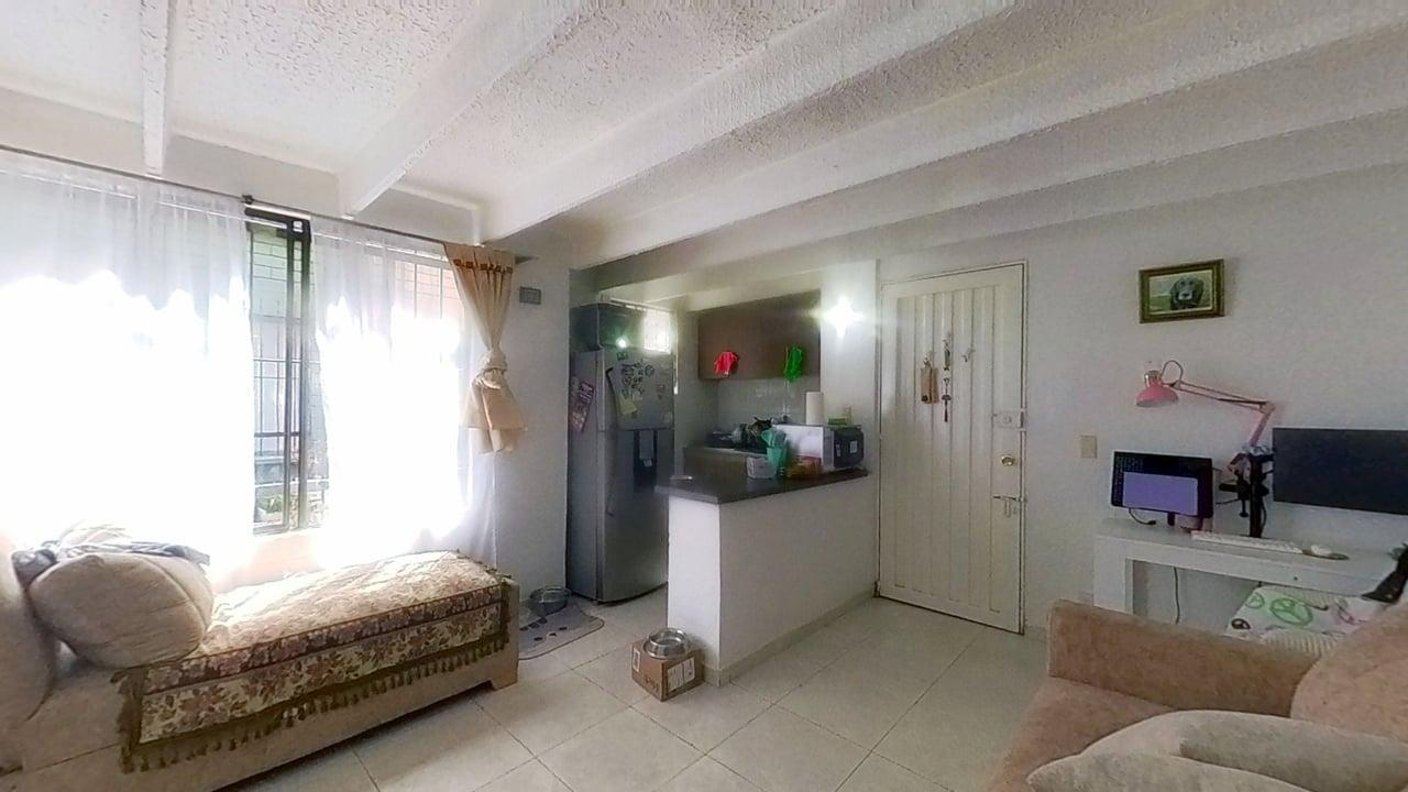 Apartamento de 3 alcobas en venta en El Rincon, Bogotá, 62 m² · foto 2 de 16