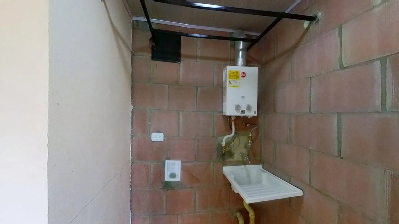 Apartamento en Parque Popular Salitre foto 6