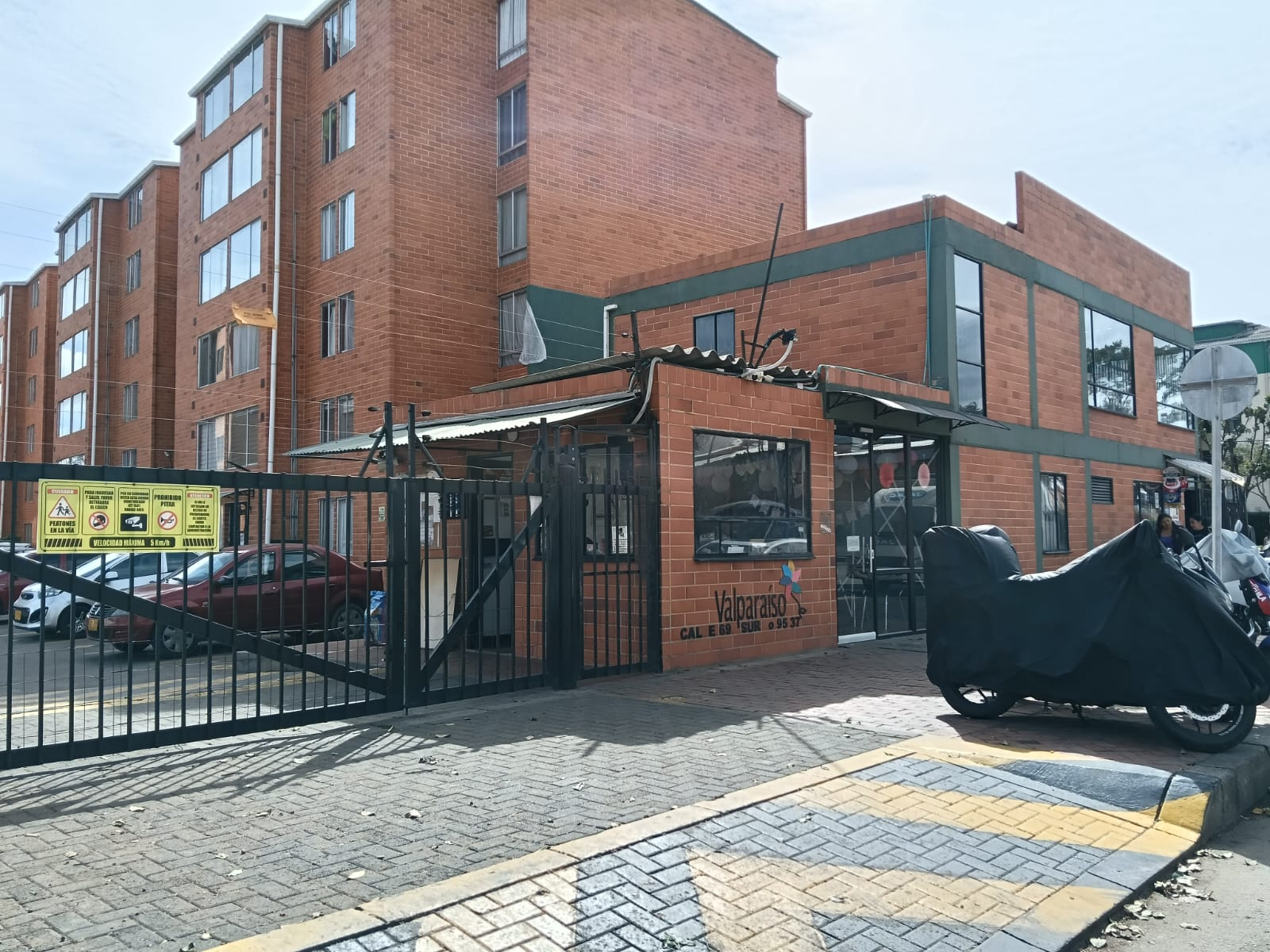 Apartamento de 3 alcobas en venta en Tintal Sur, Bogotá, 50 m² · foto 20 de 22