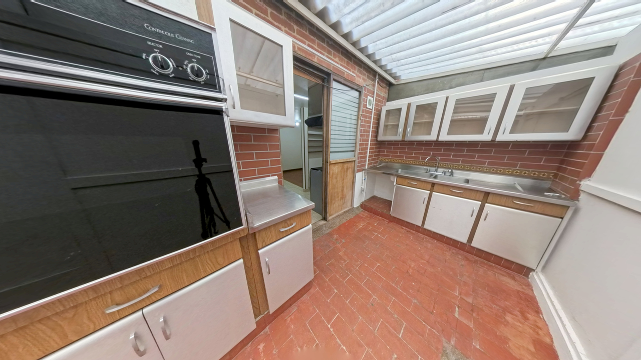 Apartamento de 4 alcobas en venta en Los Cedros, Bogotá, 121 m² · foto 11 de 24