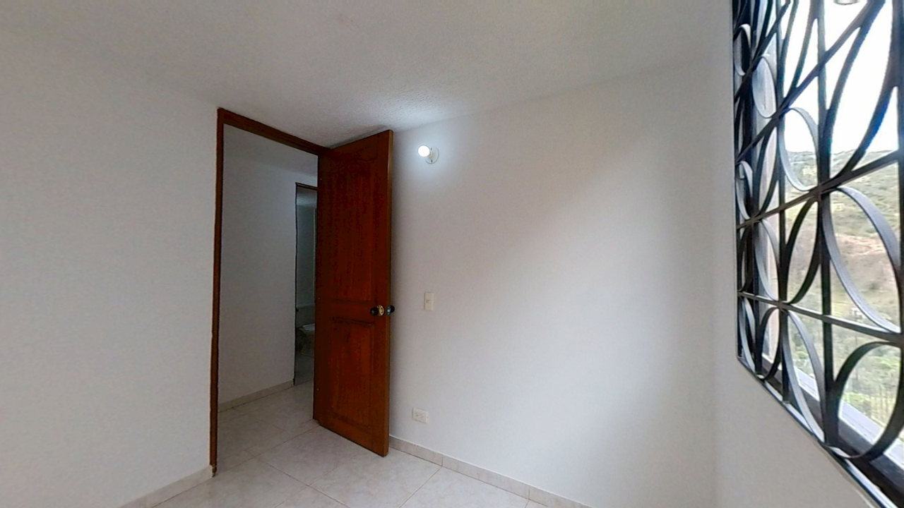 Apartamento de 3 alcobas en venta en Ciudad Usme, Bogotá, 49 m² · foto 11 de 17