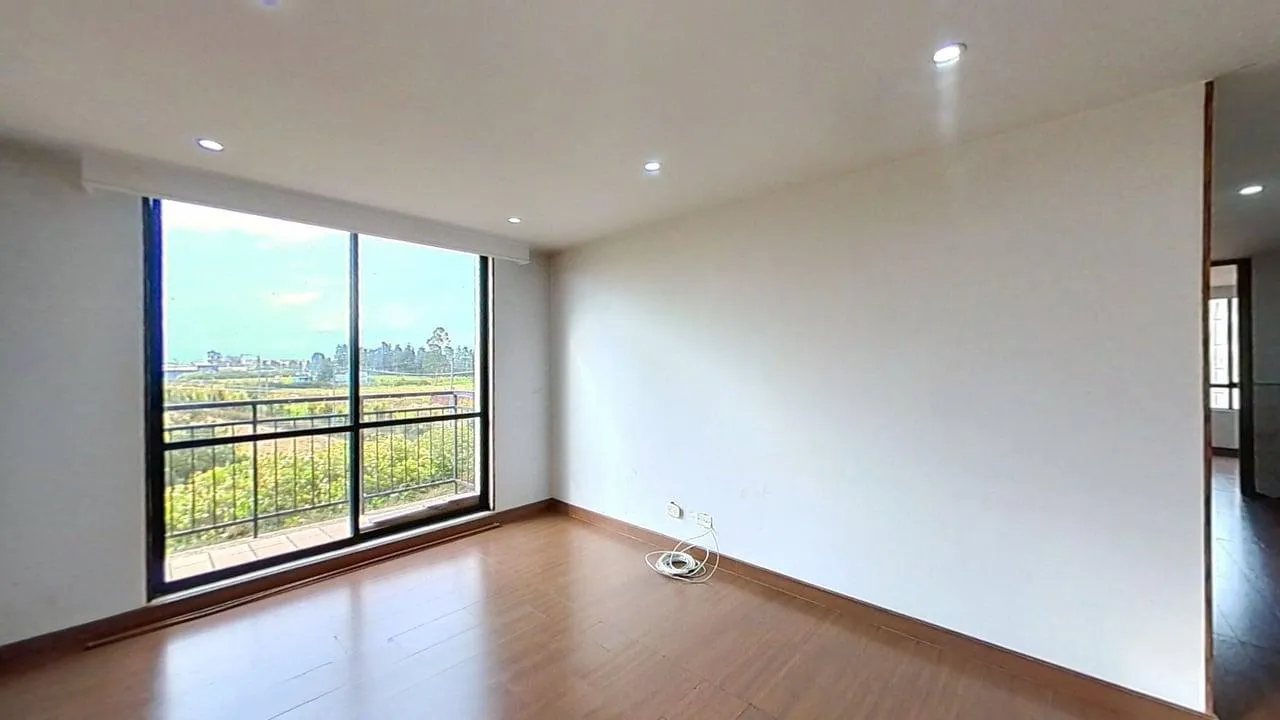 Apartamento en Reserva de Madrid foto 3