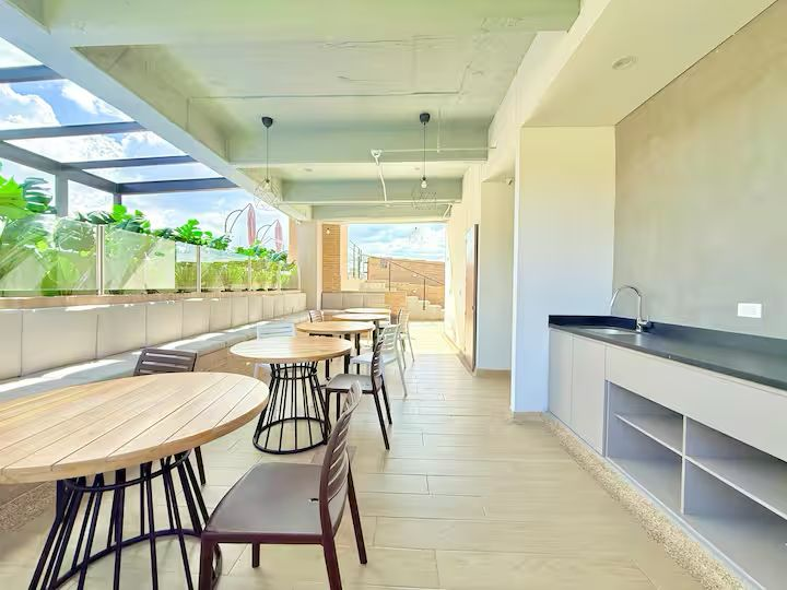 Apartamento de 1 alcoba en venta en Chico Lago, Bogotá, 26 m² · foto 20 de 20