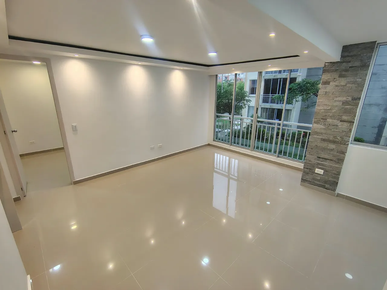 Apartamento en Alameda del Rio foto 3