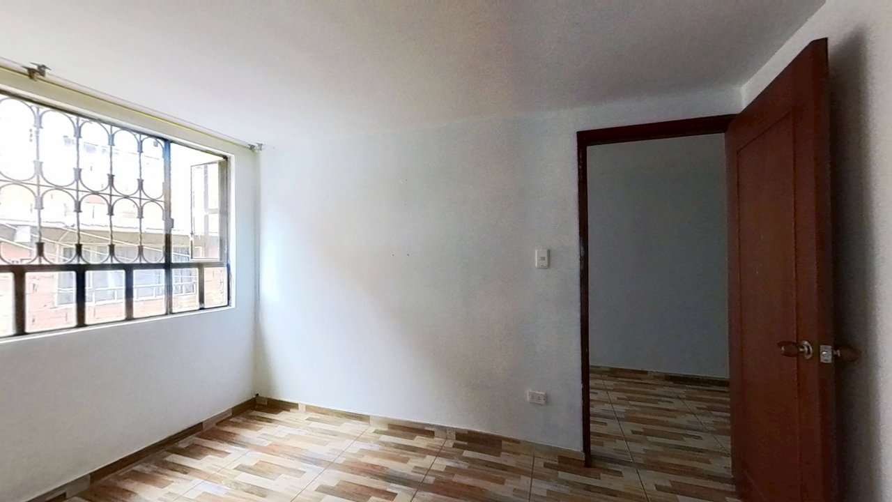 Casa en venta en Ismael Perdomo, Bogotá · foto 8 de 24
