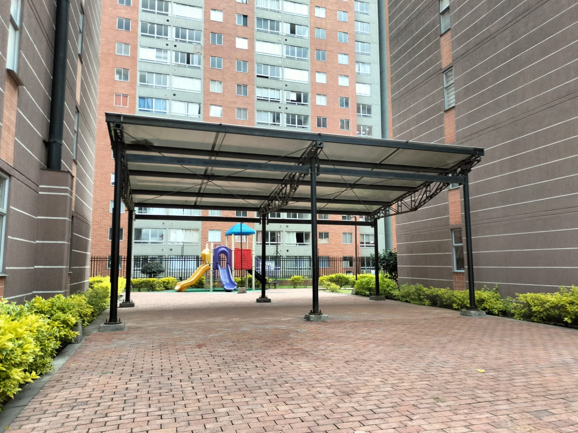 Apartamento de 3 alcobas en venta en Calandaima, Bogotá, 81 m² · foto 24 de 24