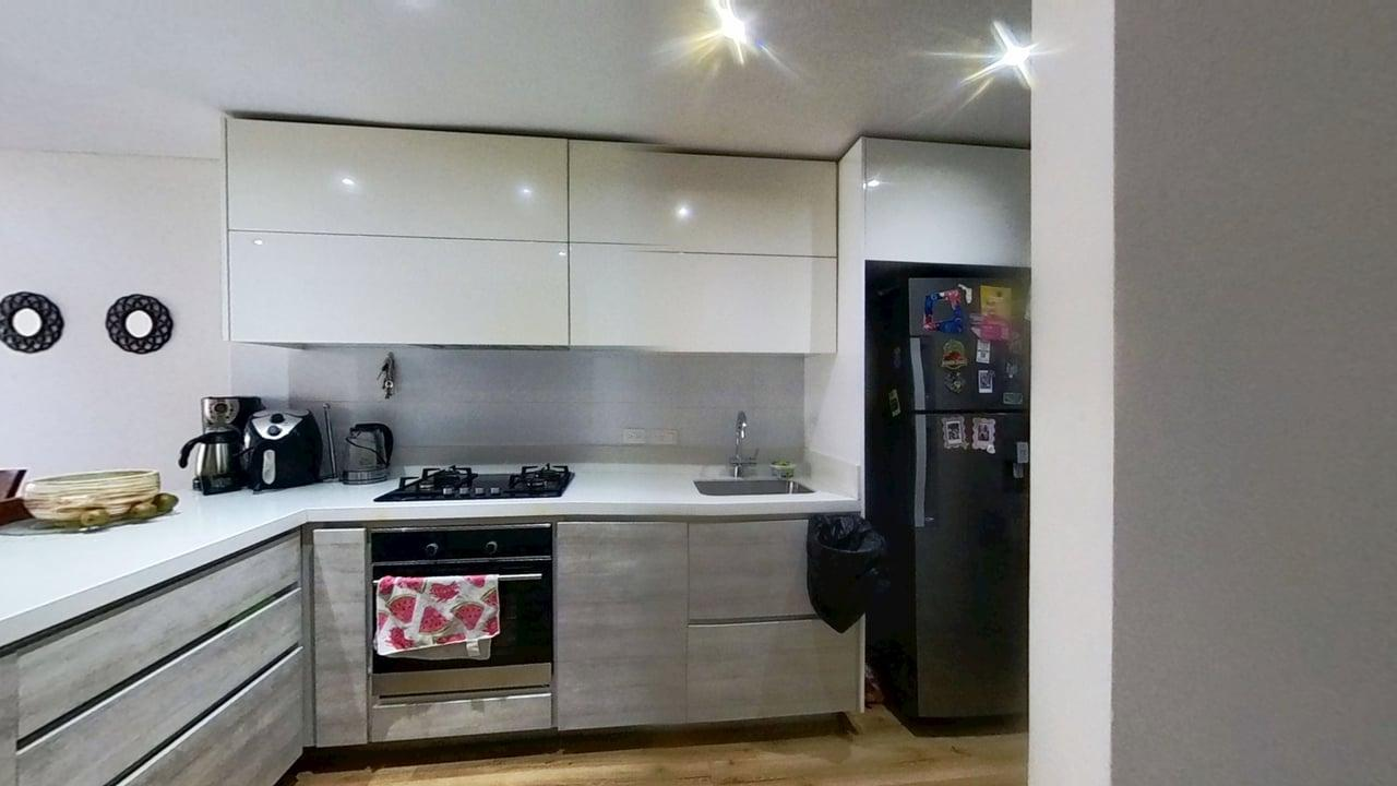 Apartamento de 2 alcobas en venta en Los Cedros, Bogotá, 71 m² · foto 5 de 18