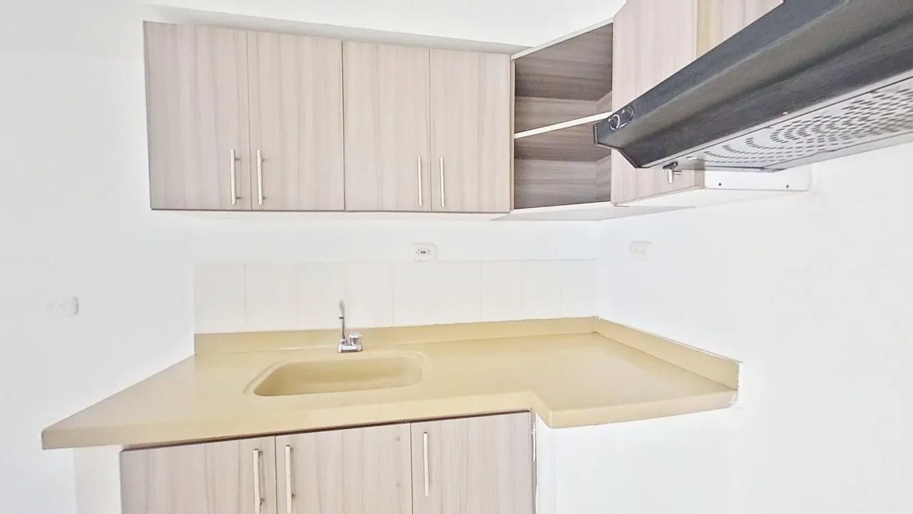 Apartamento en Puerta Dorada foto 4