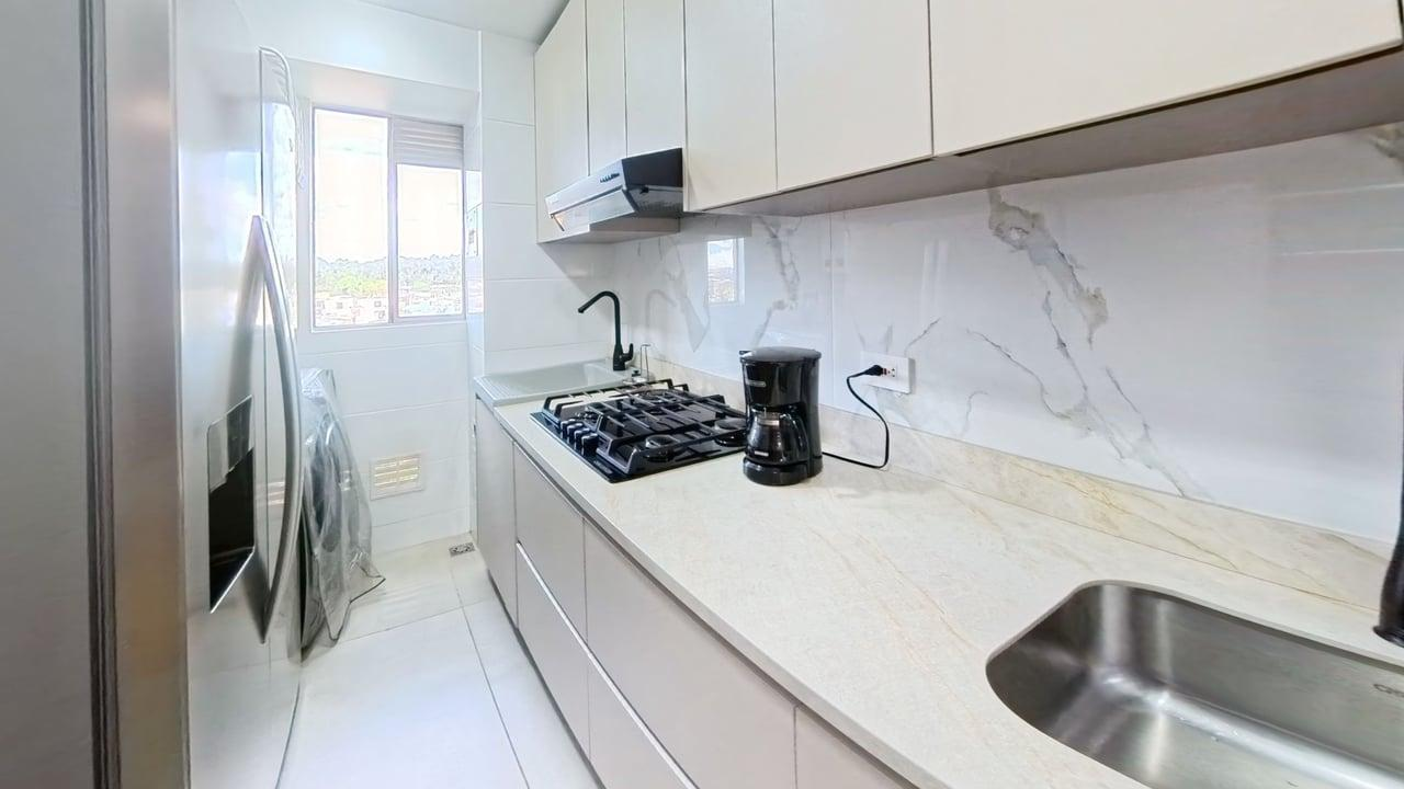 Apartamento de 3 alcobas en venta en Bavaria, Bogotá, 74 m² · foto 16 de 24