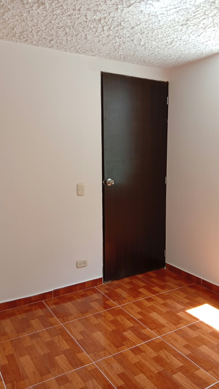 Apartamento en venta en Ciudad Usme, Bogotá · foto 12 de 15