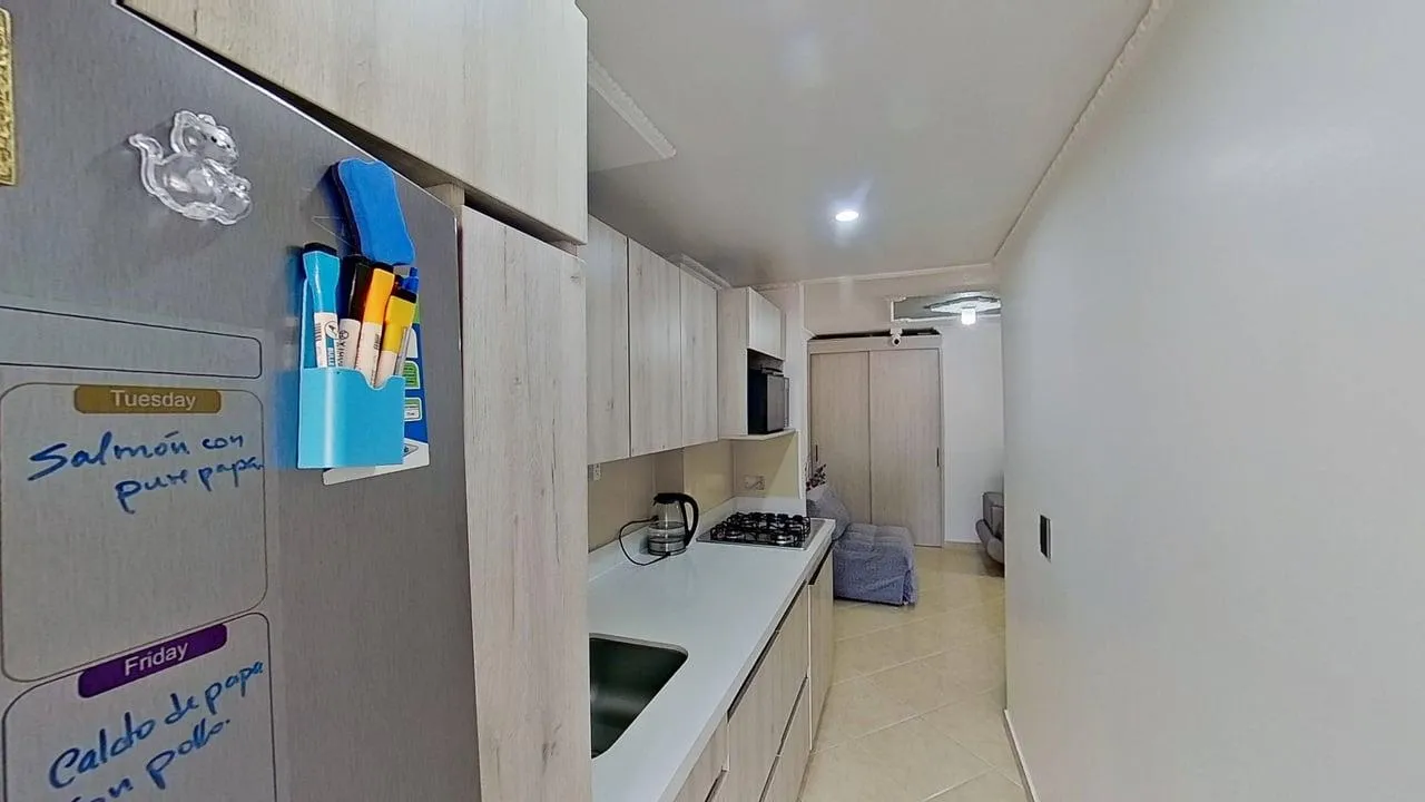 Apartamento en La Mina foto 5