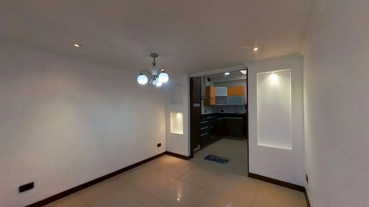 Casa en Portales del Norte foto 3