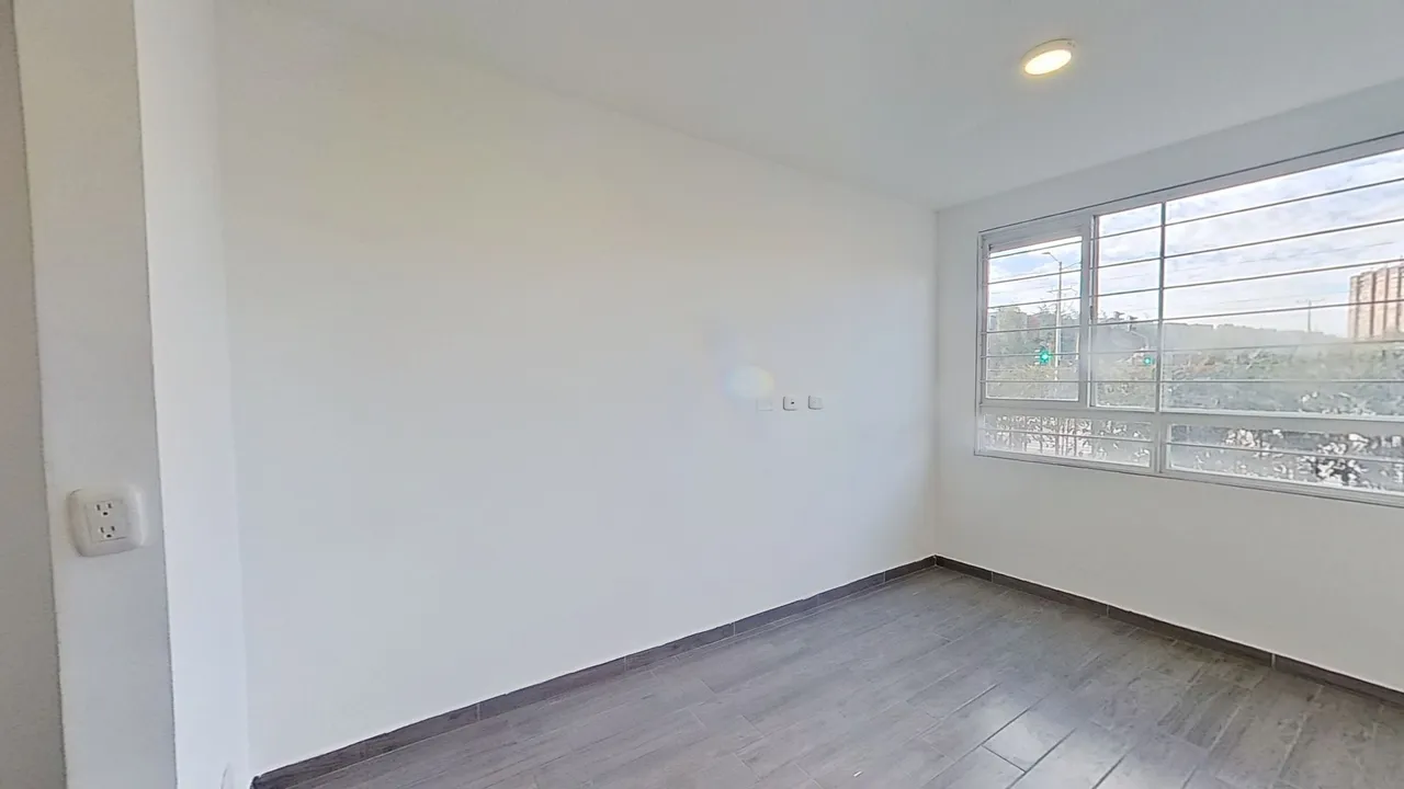 Apartamento en Urbanización Castilla Real foto 2