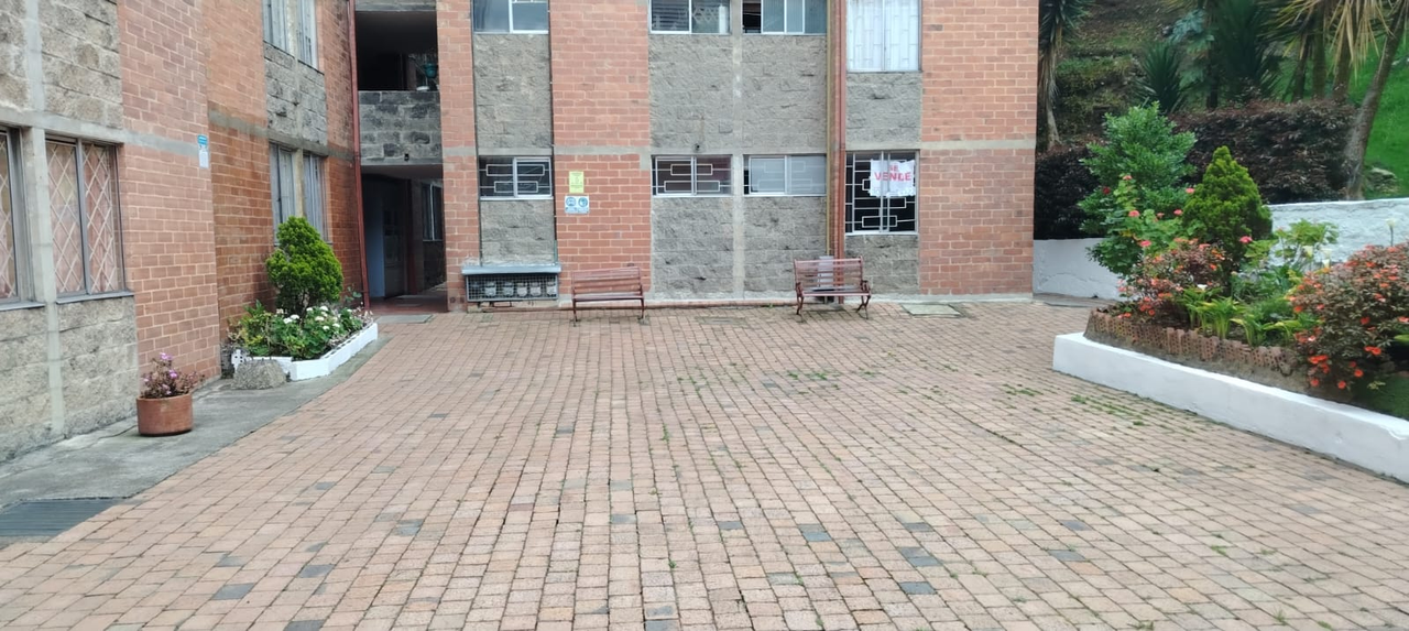 Apartamento de 3 alcobas en venta en San Blas, Bogotá, 50 m² · foto 18 de 24
