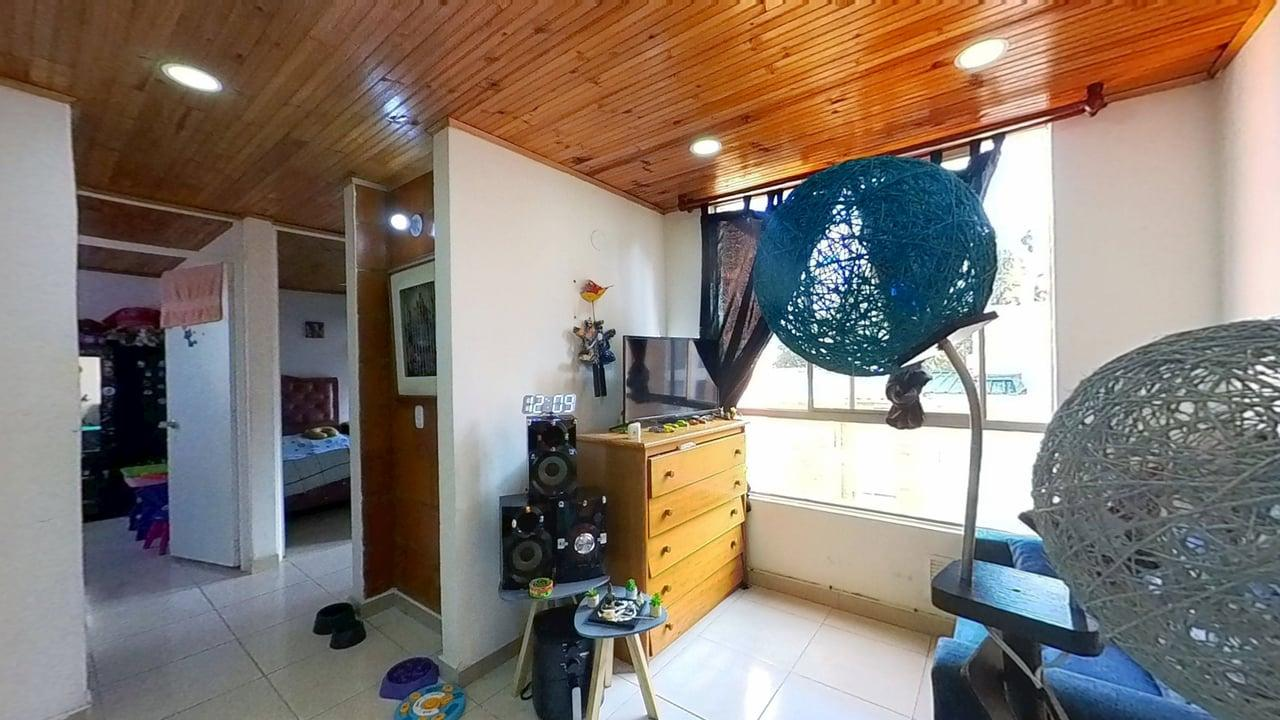 Apartamento de 3 alcobas en venta en San Blas, Bogotá, 48 m² · foto 2 de 24