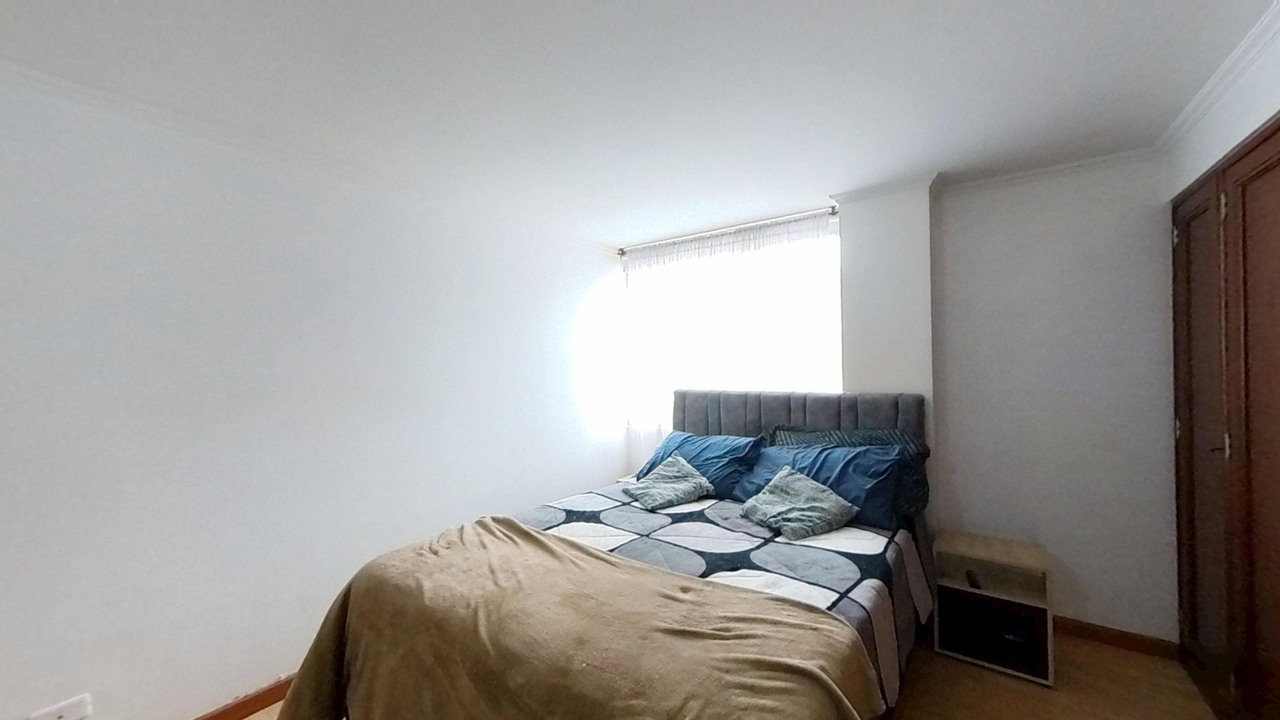 Apartamento de 3 alcobas en venta en Chico Lago, Bogotá, 84 m² · foto 12 de 19