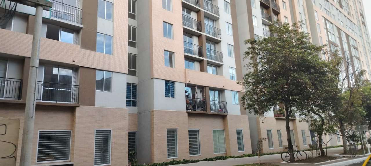 Apartamento en venta en La Sabana, Bogotá · foto 2 de 16