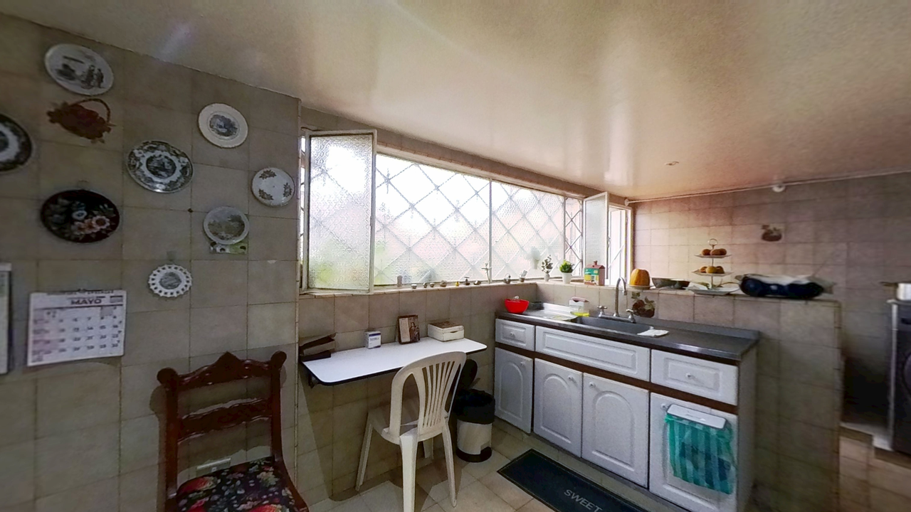 Casa de 4 alcobas en venta en Minuto De Dios, Bogotá, 155 m² · foto 9 de 24