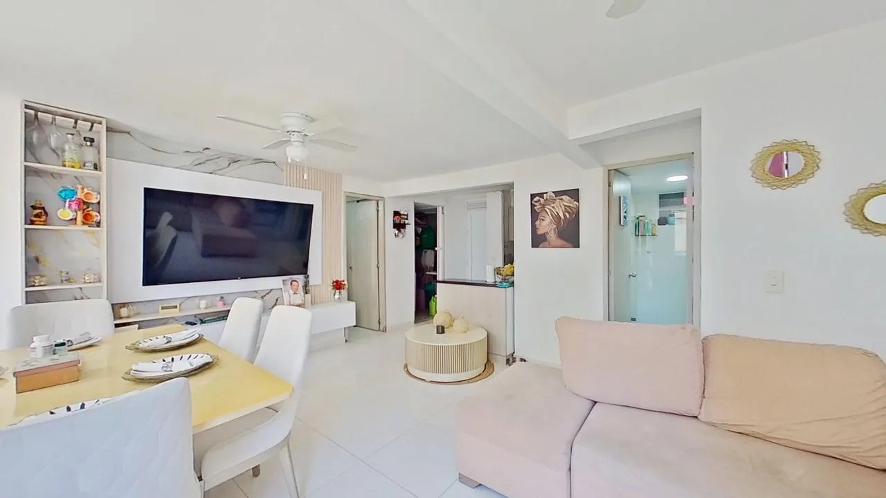 Apartamento en Alameda del Río foto 4