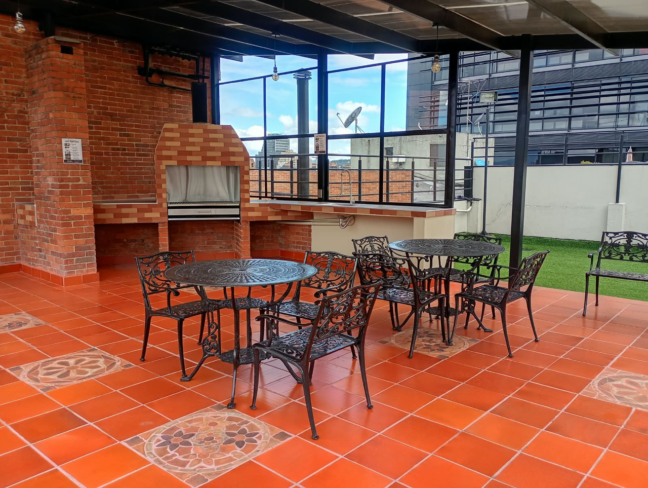 Apartamento de 3 alcobas en venta en Chico Lago, Bogotá, 116 m² · foto 23 de 24