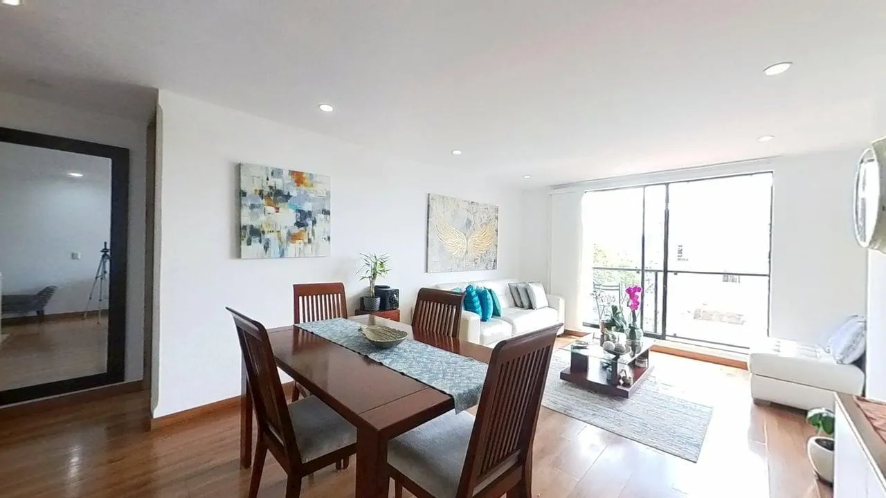 Apartamento en Caobos Salazar foto 2