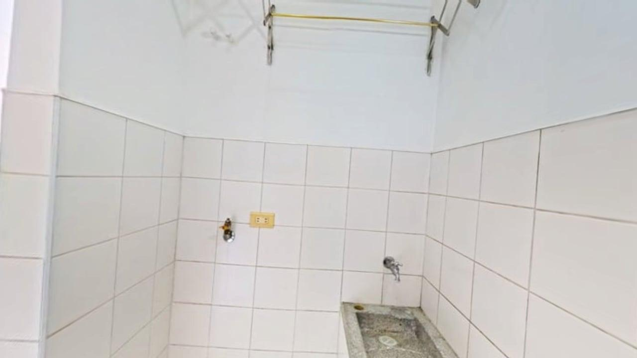 Apartamento en venta en Calandaima, Bogotá · foto 6 de 24