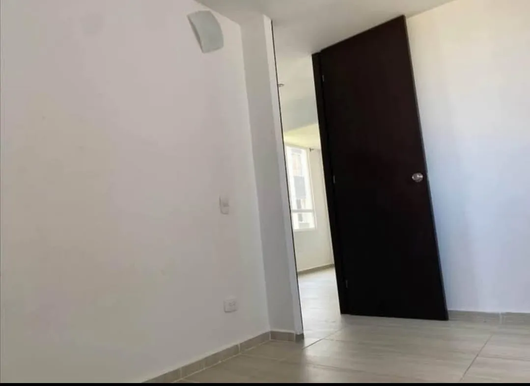 Apartamento en Terranova foto 2