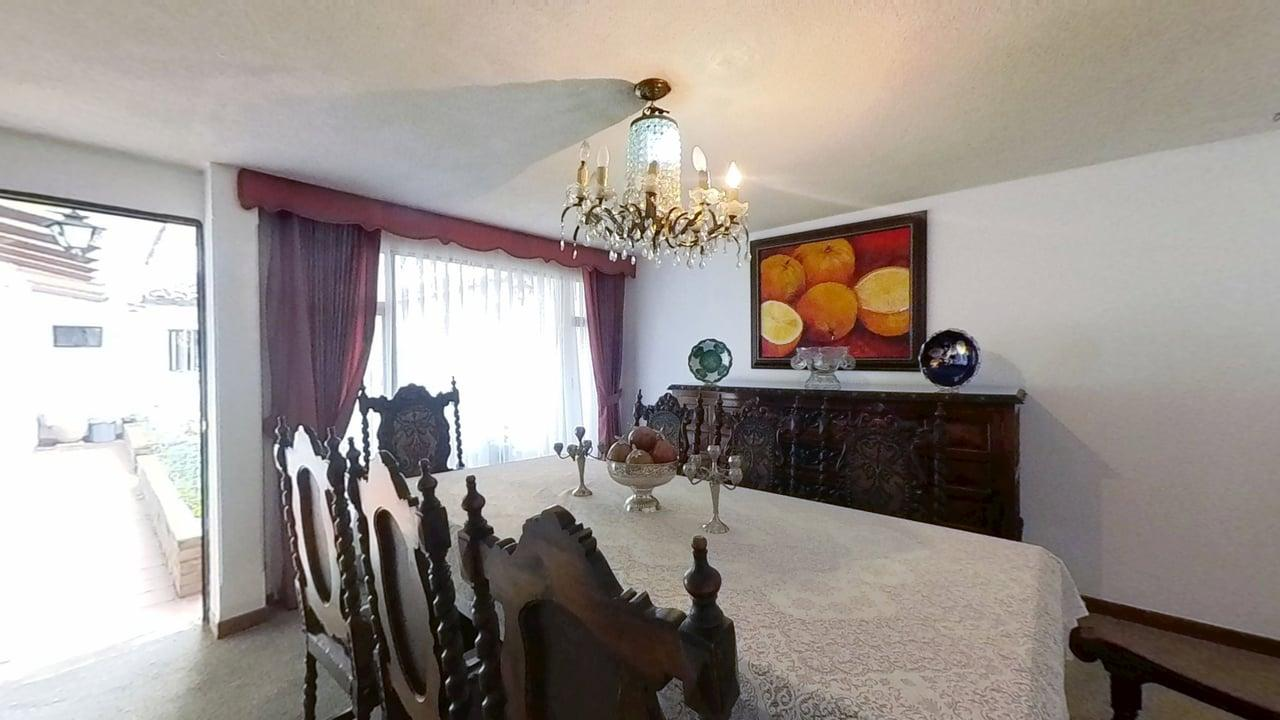Casa en venta en Santa Barbara, Bogotá · foto 2 de 24
