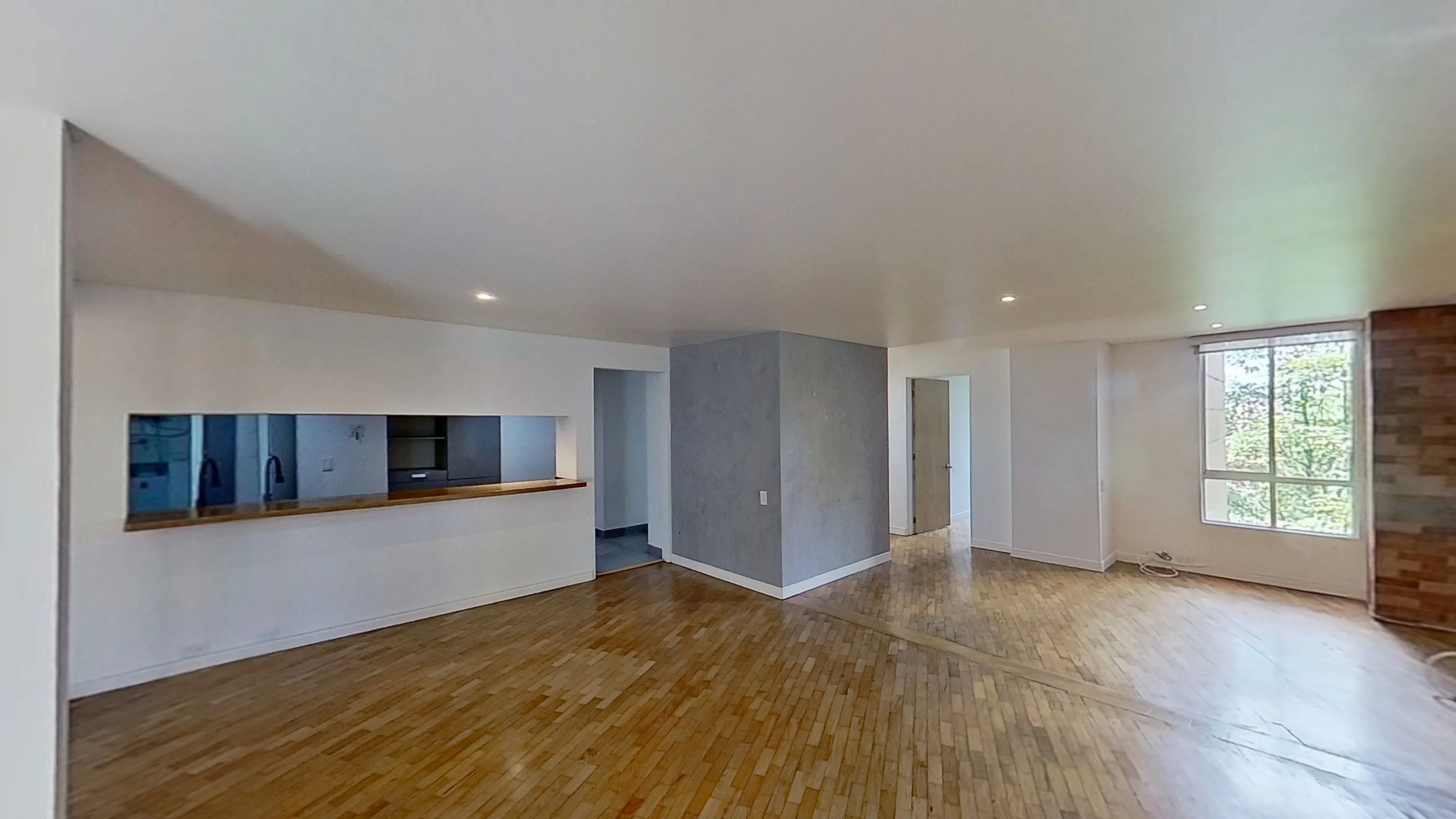 Apartamento en Los Balsos foto 2