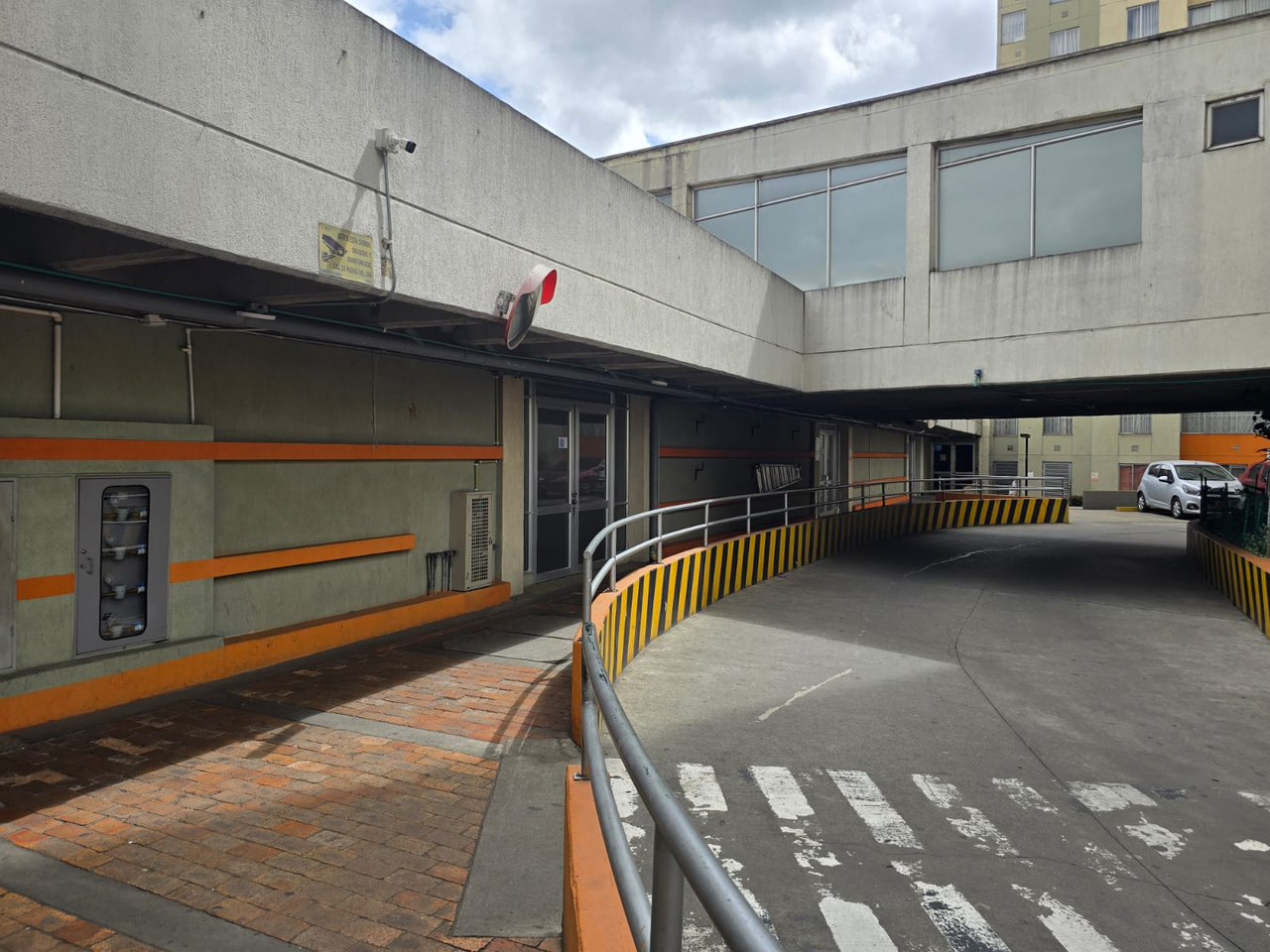 Apartamento en venta en Ismael Perdomo, Bogotá · foto 16 de 17