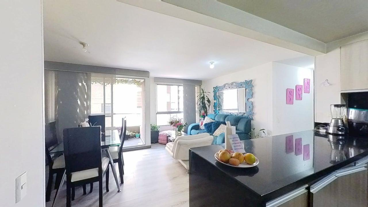 Apartamento de 3 alcobas en venta en Calandaima, Bogotá, 81 m² · foto 2 de 24