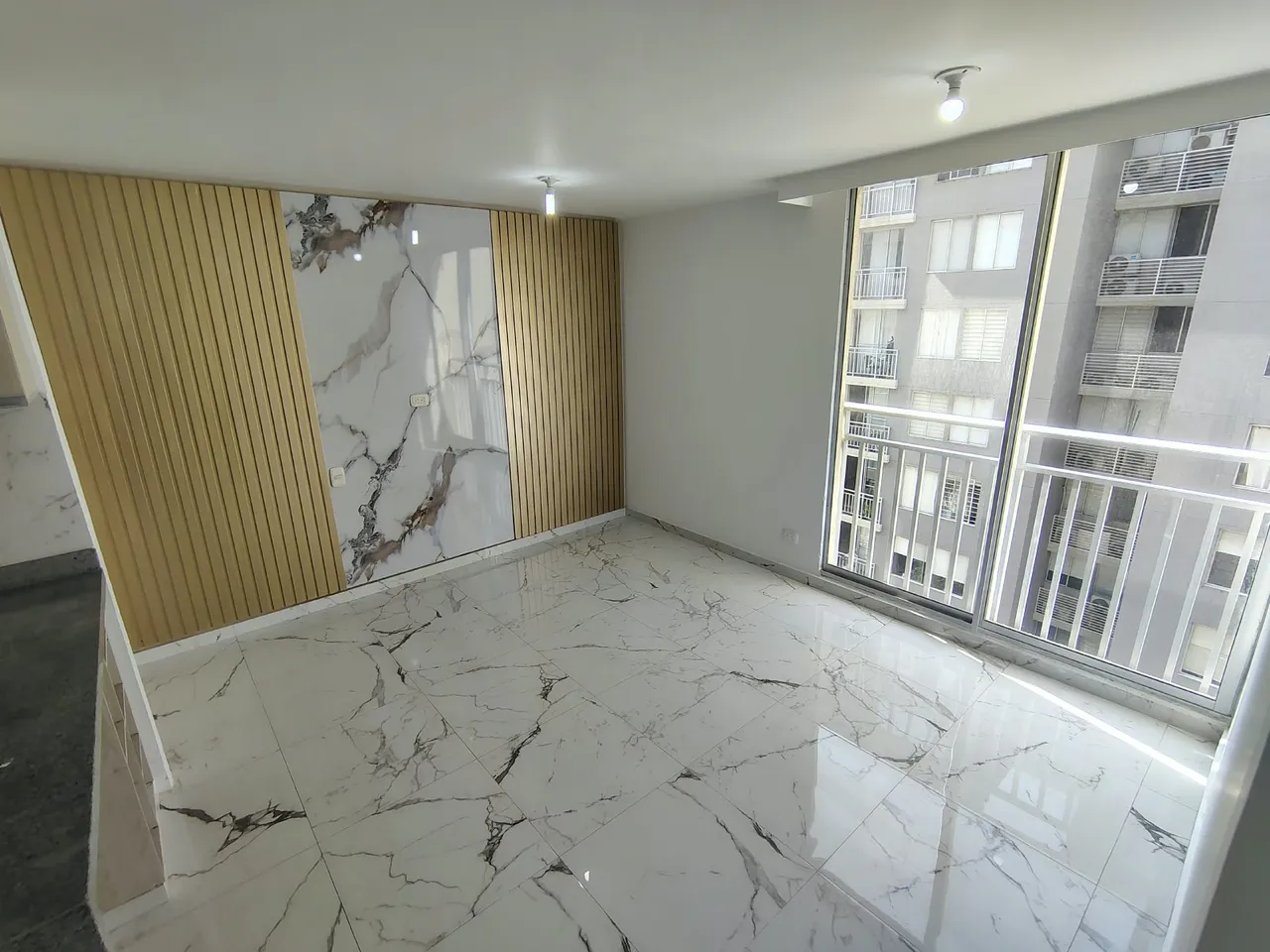 Apartamento en Alameda del Rio foto 3