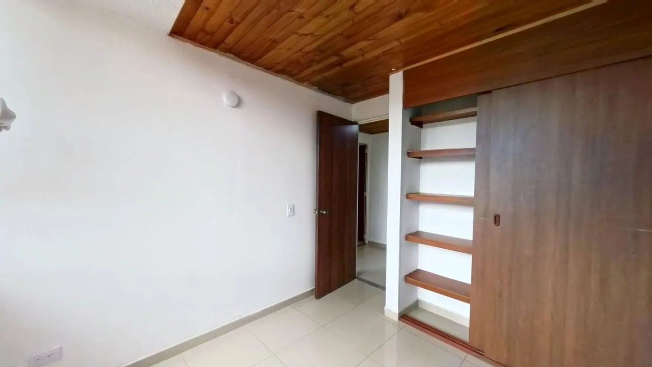 Apartamento en Modelia foto 5
