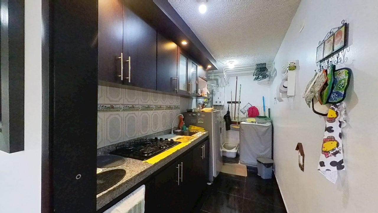 Apartamento de 2 alcobas en venta en Lourdes, Bogotá, 40 m² · foto 4 de 21