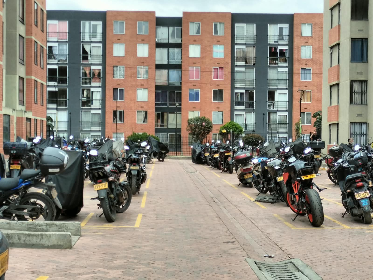 Apartamento de 3 alcobas en venta en Tintal Sur, Bogotá, 48 m² · foto 23 de 24