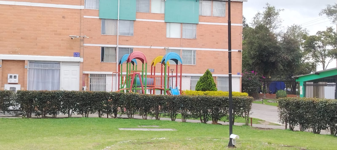 Casa de 3 alcobas en venta en Tintal Norte, Bogotá, 62 m² · foto 21 de 24