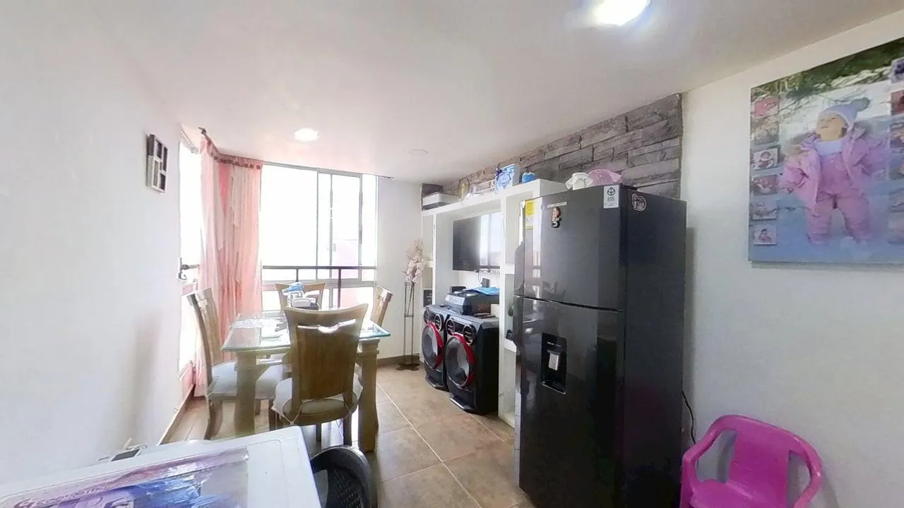 Apartamento en Loa Pantanos foto 2