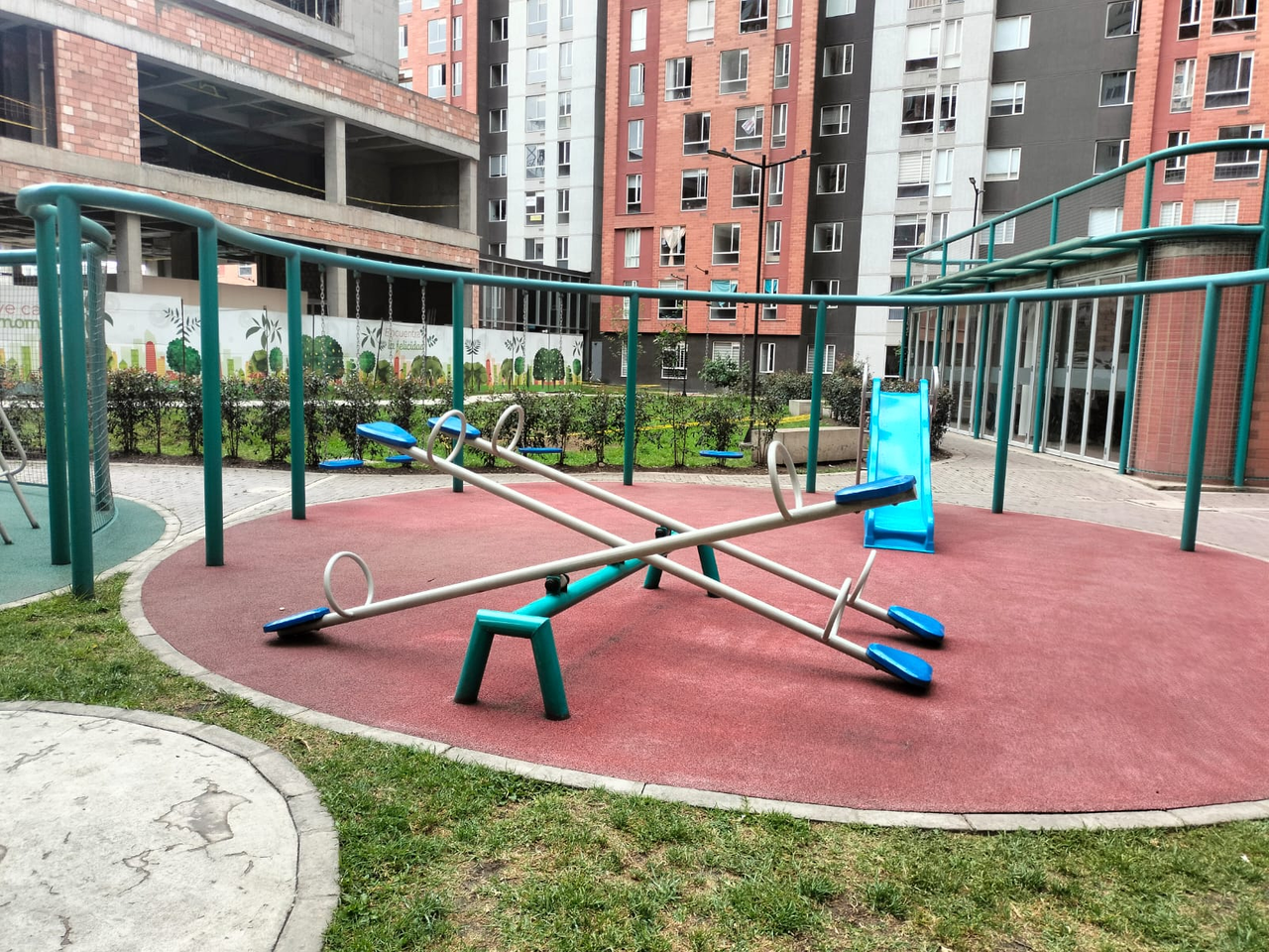 Apartamento en venta en Granjas De Techo, Bogotá · foto 20 de 23