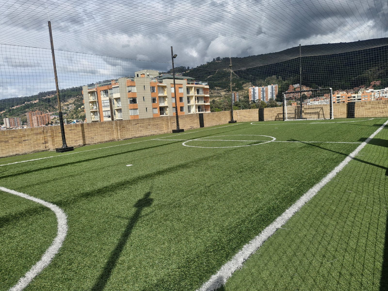 Apartamento de 3 alcobas en venta en Los Cedros, Bogotá, 105 m² · foto 17 de 24